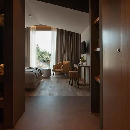 Vale D'azenha Rural & Residences فندق