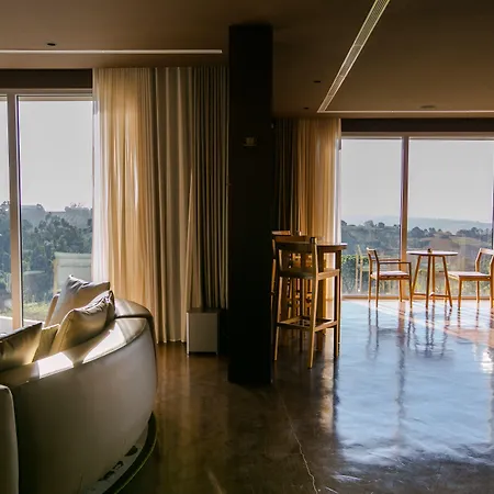 فندق Vale D'azenha Rural & Residences الكوباسا