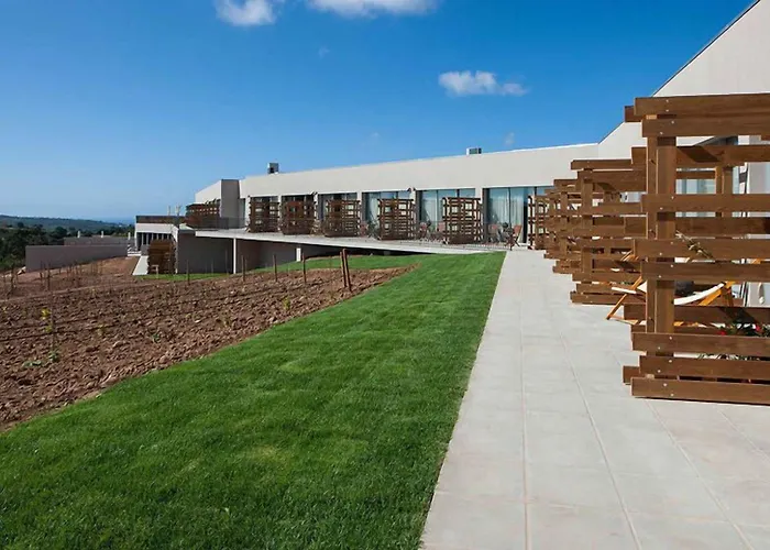 Vale D'azenha Rural & Residences Hotel Alcobaça