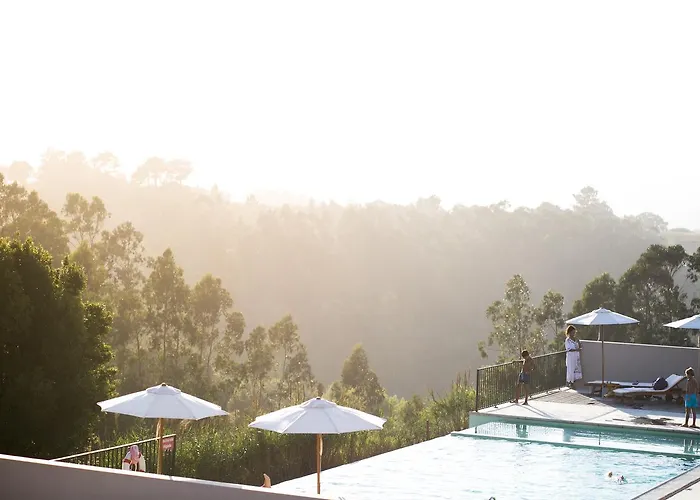 Vale D'azenha Rural & Residences Hotel